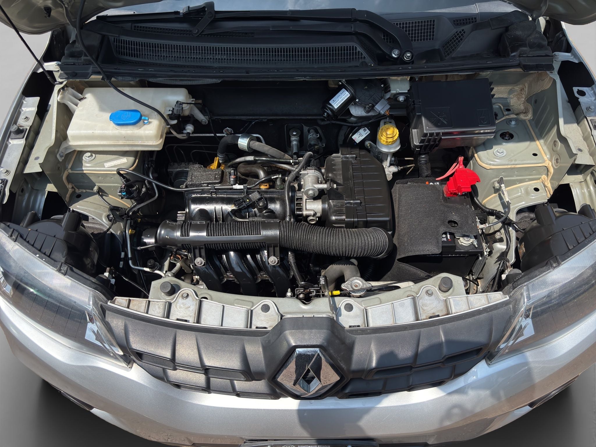 2021 RENAULT KWID 5 PTS ICONIC TM5 AAC F NIEBLA R-14