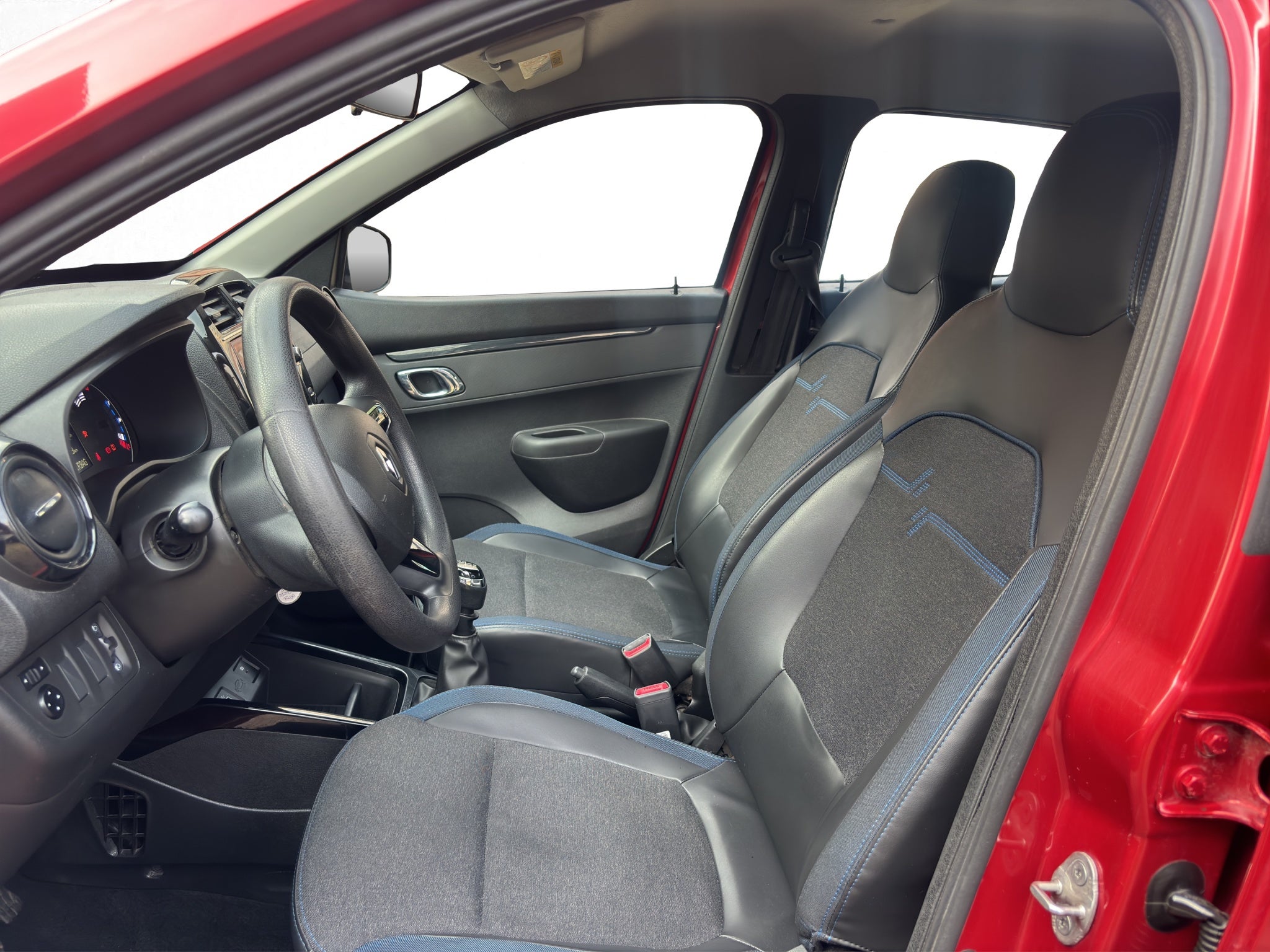 2025 RENAULT KWID 5P ICONIC L31.0 MAN