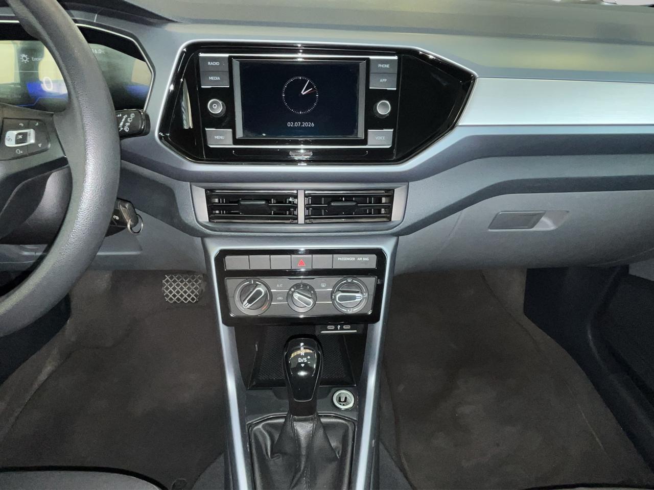 2023 Volkswagen T-CROSS 5P TRENDLINE L31.0T AUT