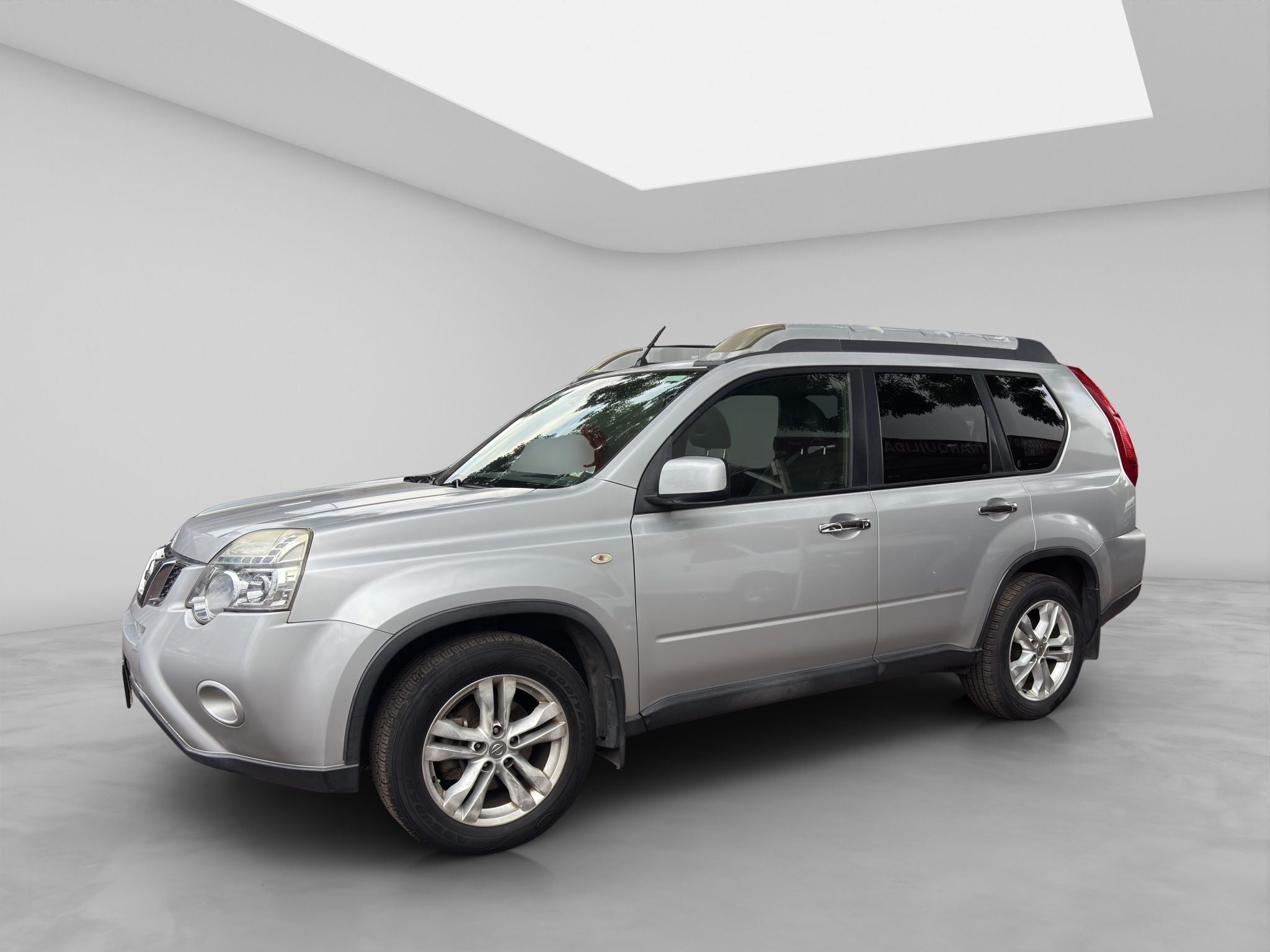 2014 Nissan X-TRAIL 5 PTS ADVANCE CVT BL 6 CD QC XENON RA-17