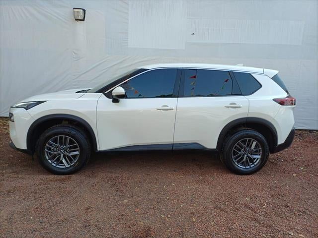 2023 Nissan X-TRAIL PLATINUM 2 FILAS