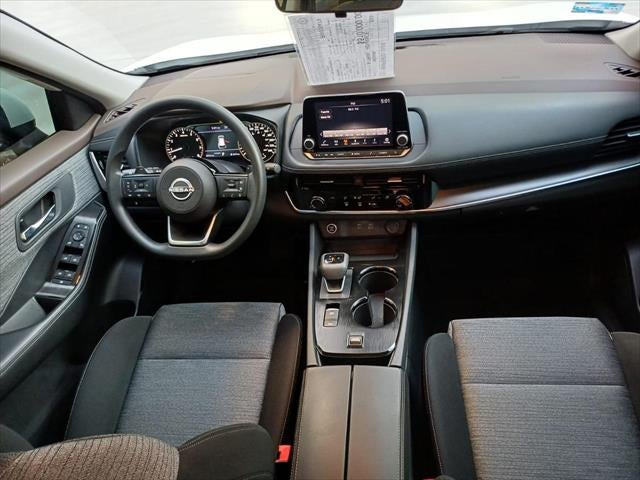 2023 Nissan X-TRAIL PLATINUM 2 FILAS