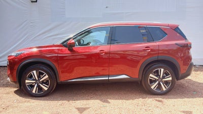 2023 Nissan X-TRAIL PLATINUM 2 FILAS