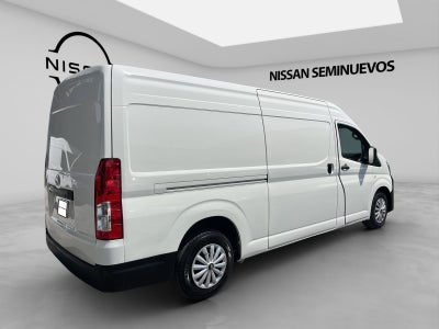 2023 Toyota HIACE 4 PTS DX SUPERLARGA TM5 CVENTANAS