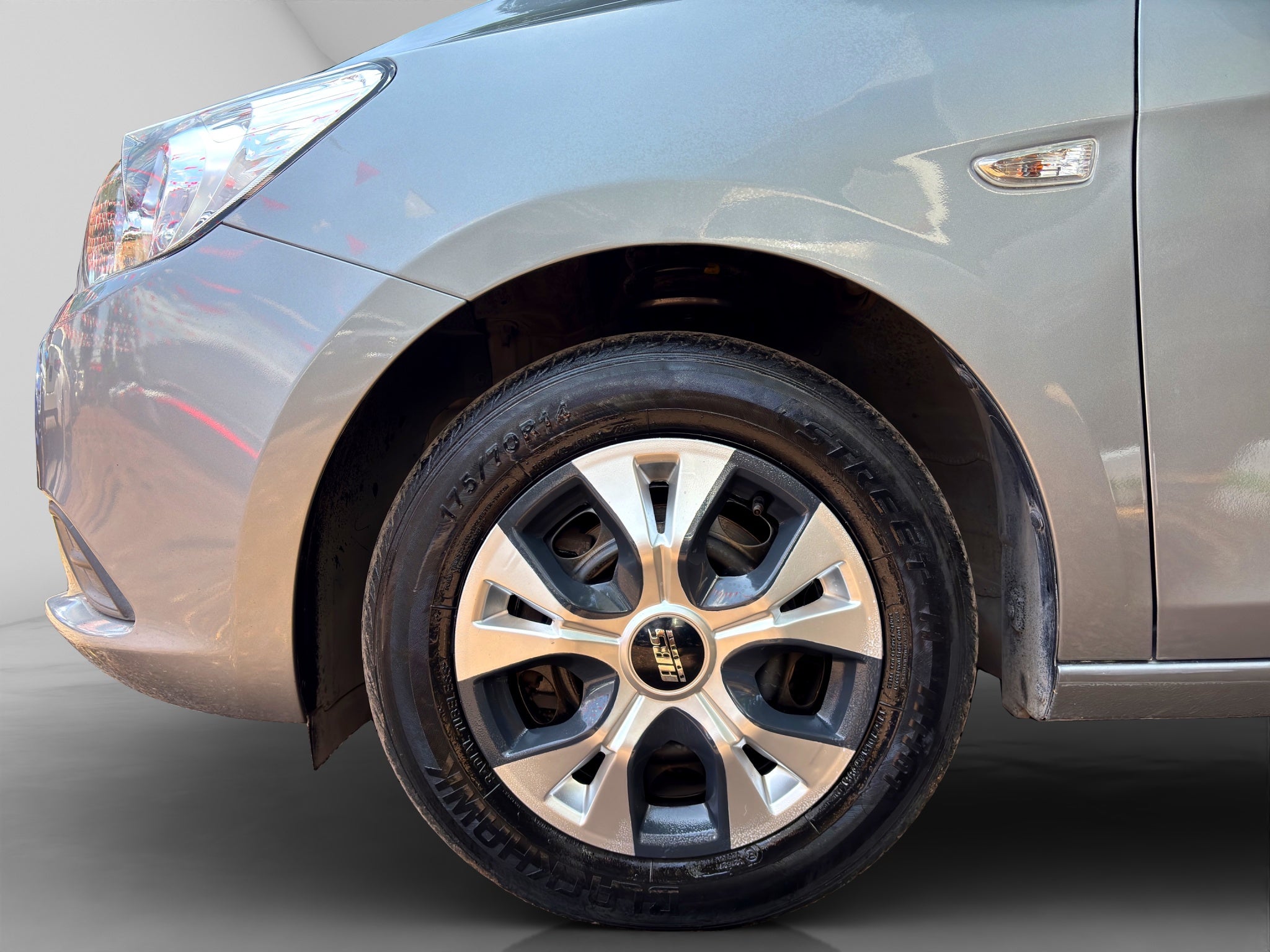2023 Chevrolet AVEO 4P LS L41.5 MAN