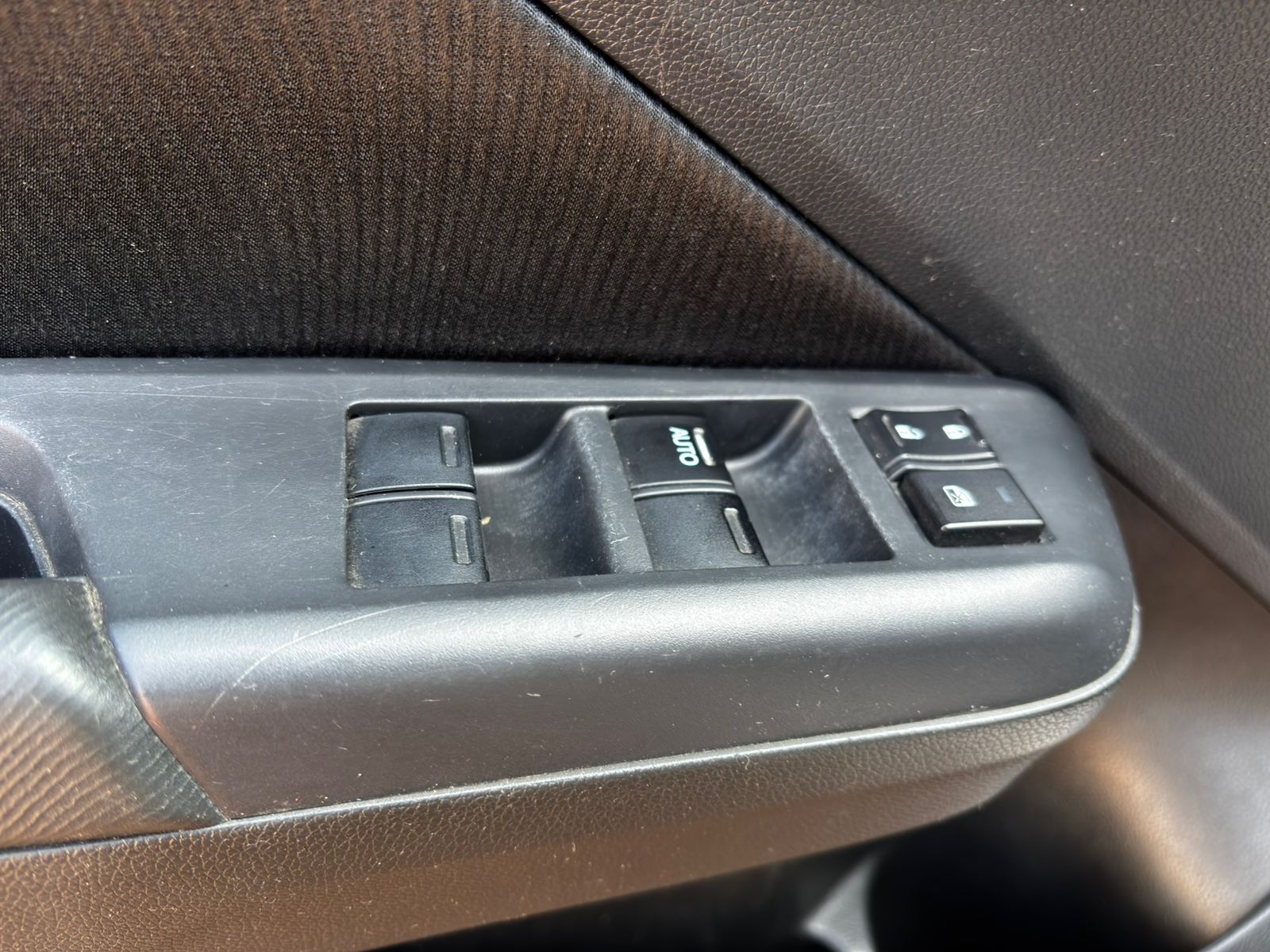 2017 Honda CITY 4 PTS LX L4 TM5 AAC RA-15