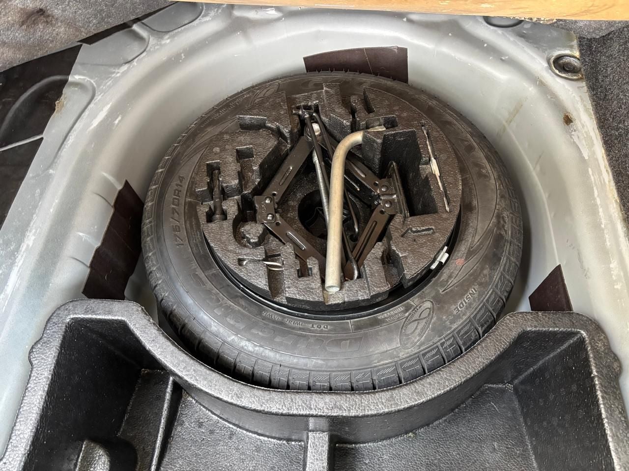 2018 Volkswagen VENTO 4 PTS STARLINE TA AAC MP3 R-15