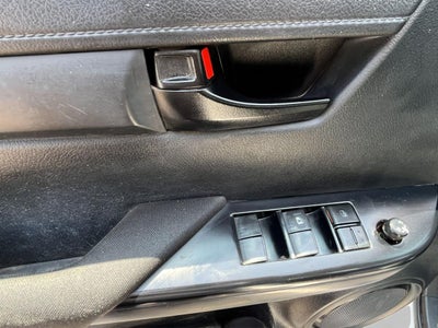 2019 Toyota HILUX 4 PTS DOBLE CAB BASE TM5 AAC VE DEL
