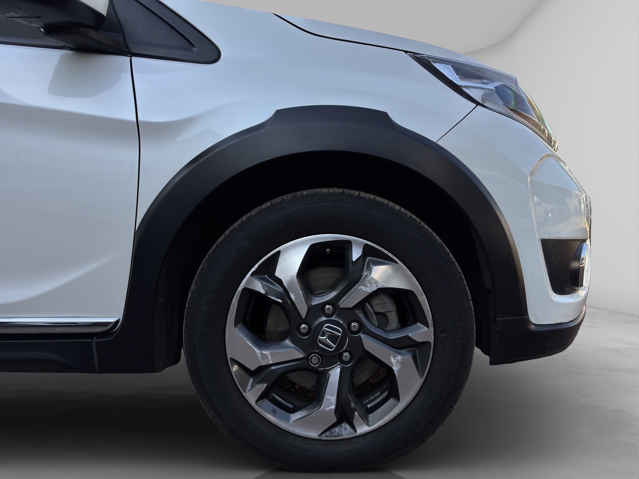 2019 Honda BR-V 5 PTS PRIME 15L CVT AACAUT F NIEBLA RA-16