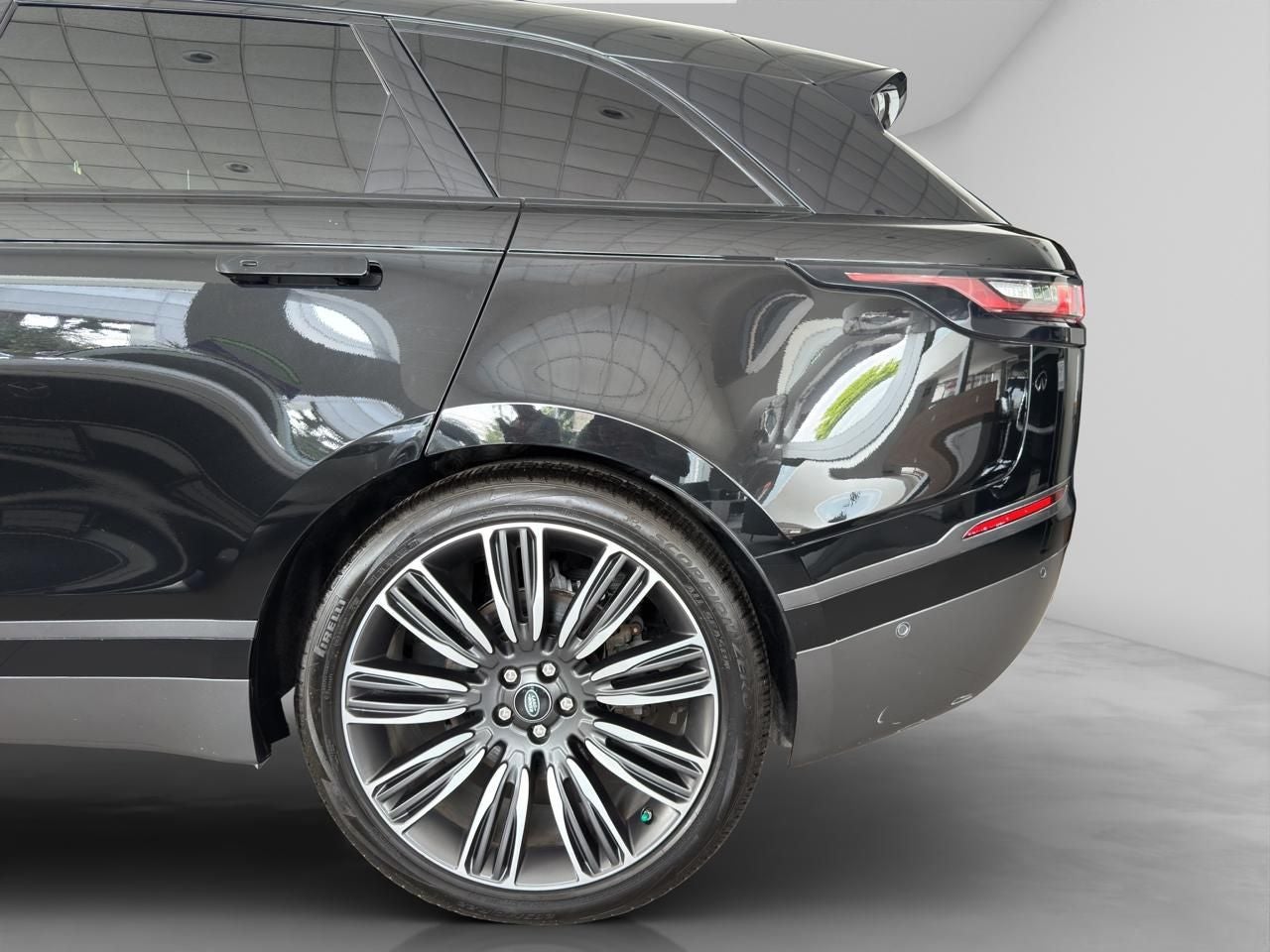 2019 Land Rover RANGE ROVER VELAR 5 PTS R-DYNAMIC HSE V6 30 SC 380 HP TA PIEL GPS F LED RA-21