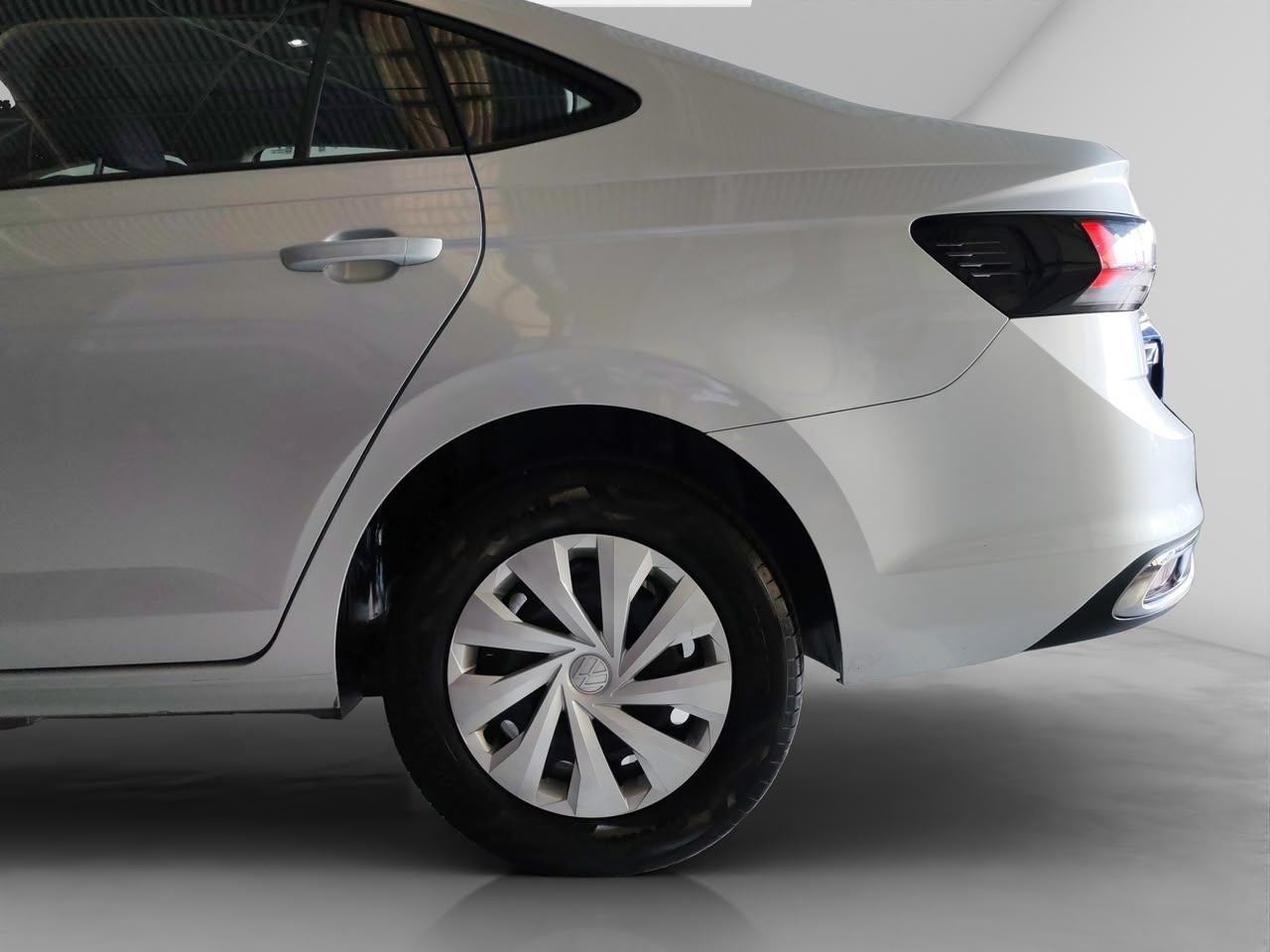 2024 Volkswagen VIRTUS 4P TRENDLINE L41.6 AUT