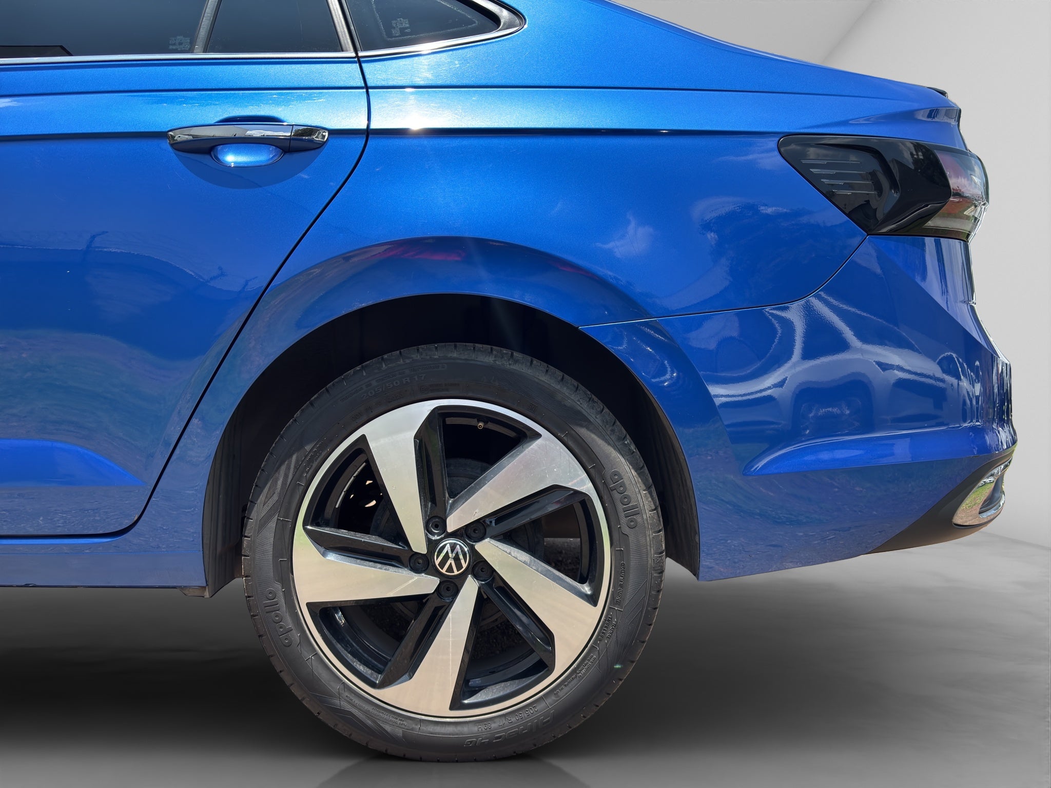 2023 Volkswagen VIRTUS 4P HIGHLINE L41.6 AUT