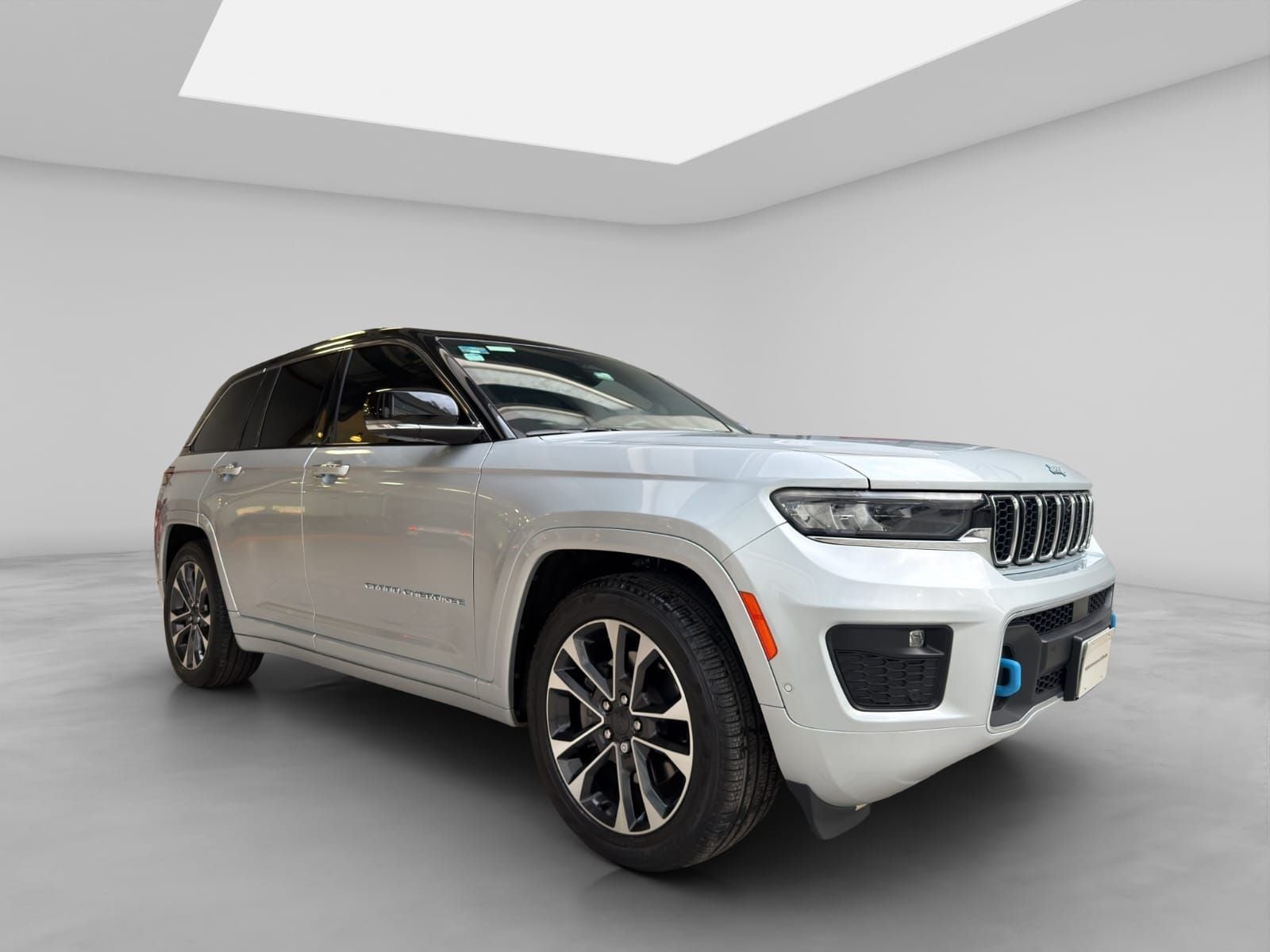 2023 Jeep GRAND CHEROKEE 5 PTS OVERLAND 57L TA PIEL QCP RA-20 4X4
