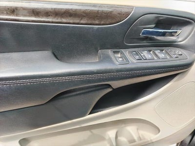 2019 Dodge GRAND CARAVAN 5 PTS SXT TA DVD VE RA-17