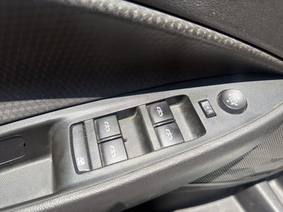 2022 Chevrolet ONIX A 4 PTS. LS 1.0T TM5 AA. BA R-15