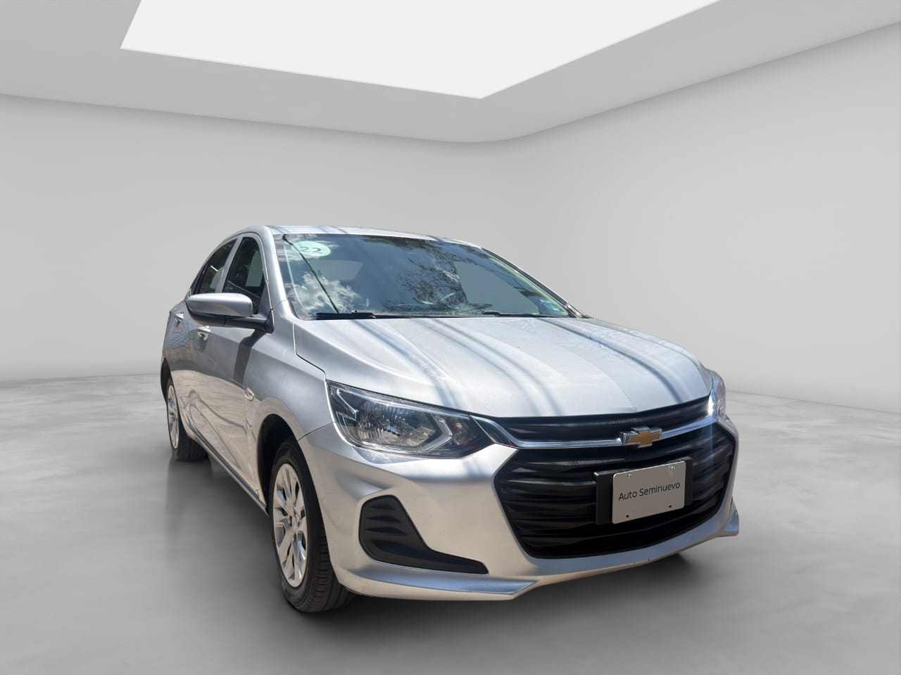 2022 Chevrolet ONIX A 4 PTS. LS 1.0T TM5 AA. BA R-15