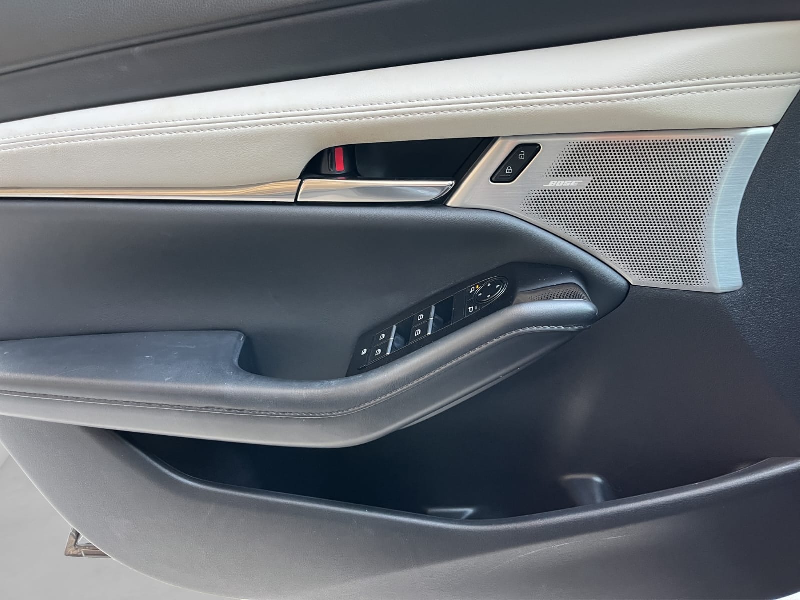 2025 Mazda MAZDA 3 5P HATCHBACK SIGNATURE L42.5T AUT