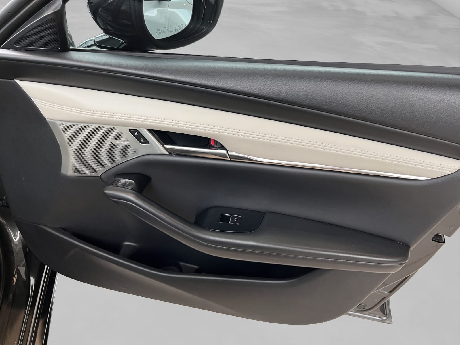 2025 Mazda MAZDA 3 4P SEDAN SIGNATURE L42.5T AUT