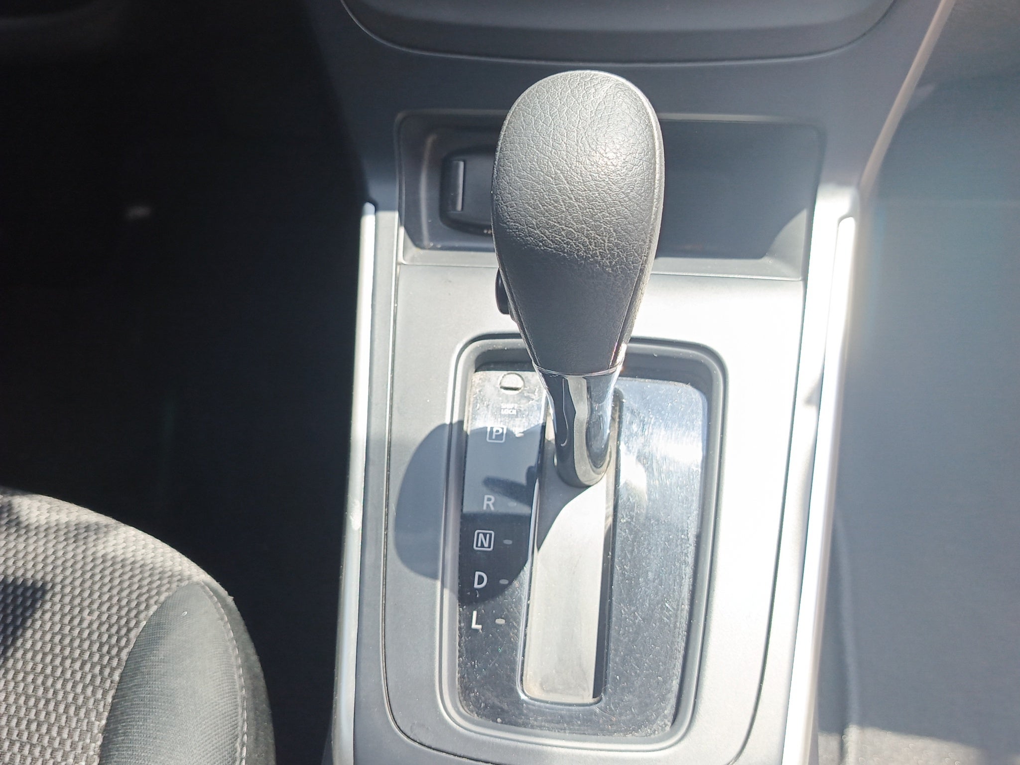 2018 Nissan SENTRA 4 PTS ADVANCE AAC F NIEBLA RA-16CVT