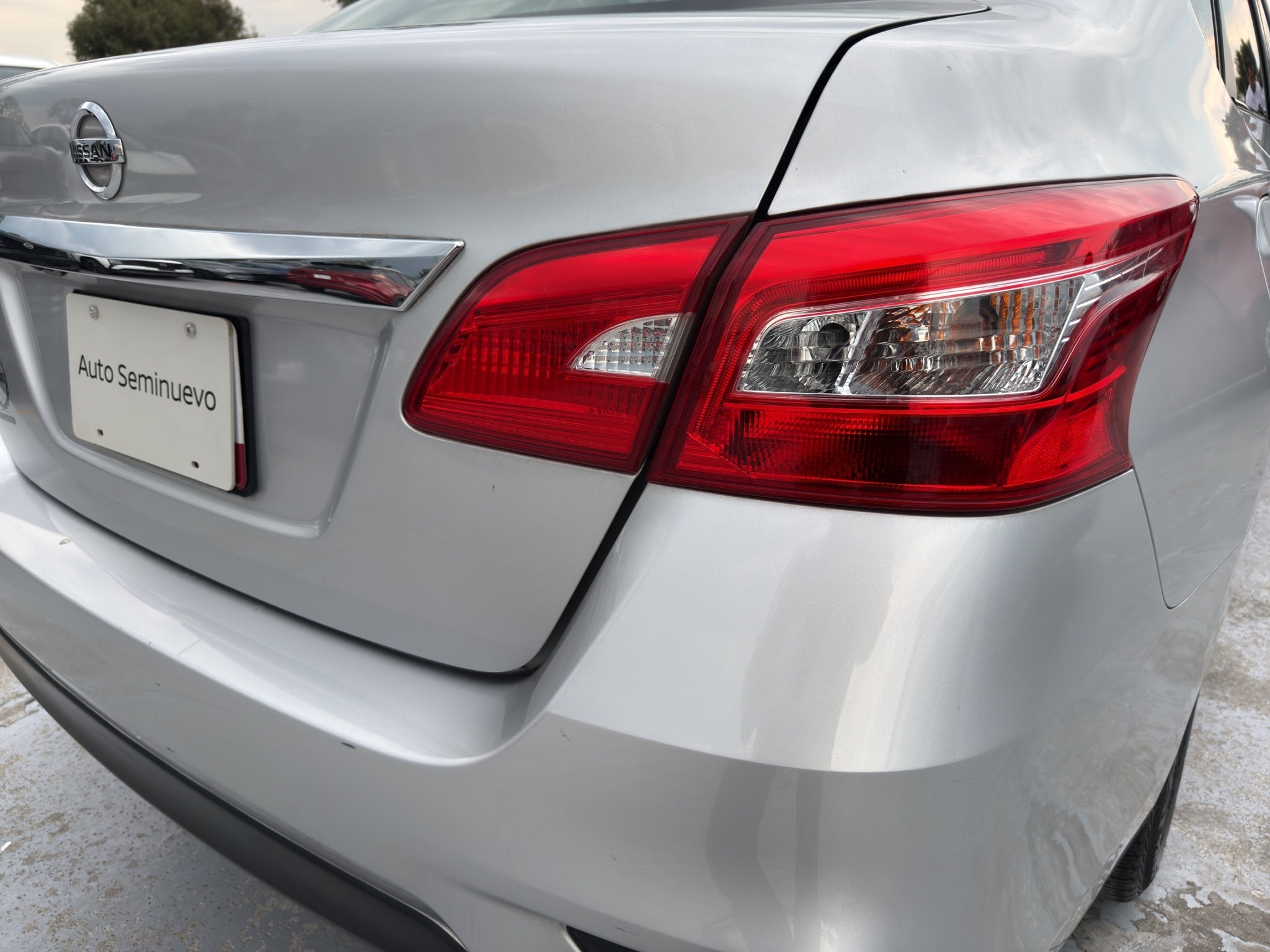 2019 Nissan SENTRA 4 PTS ADVANCE AAC F NIEBLA RA-16CVT