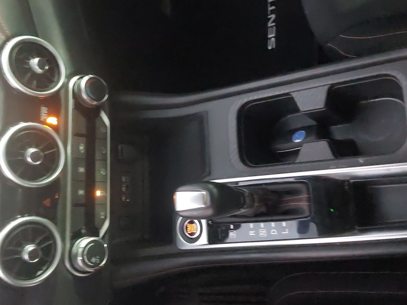 2024 Nissan SENTRA 4P SR BI-TONO L42.0 AUT