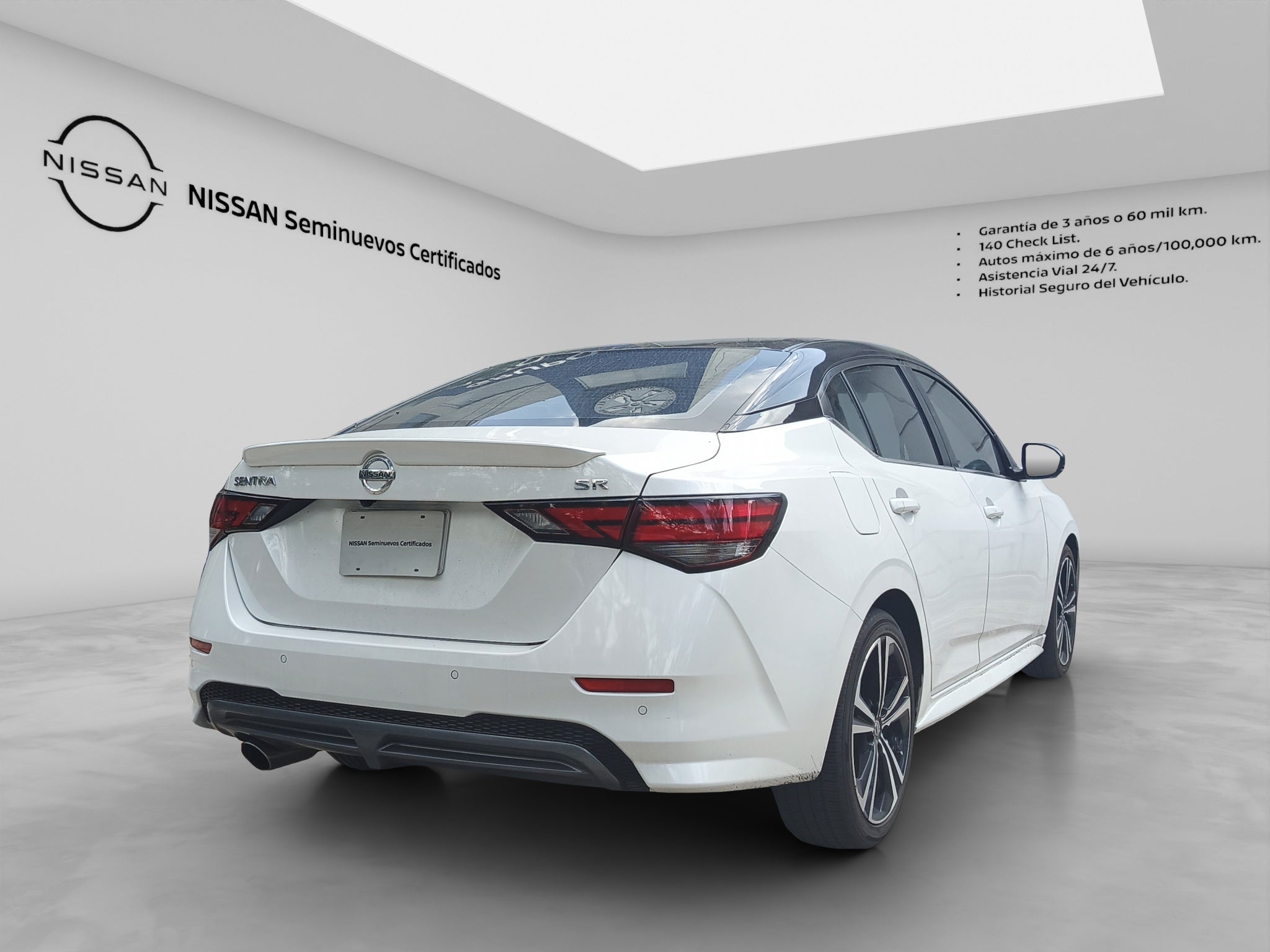 2022 Nissan SENTRA 4 PTS SR CVT AAC ASTOS DEPORTIVOS BOSE QC F LED RA-18