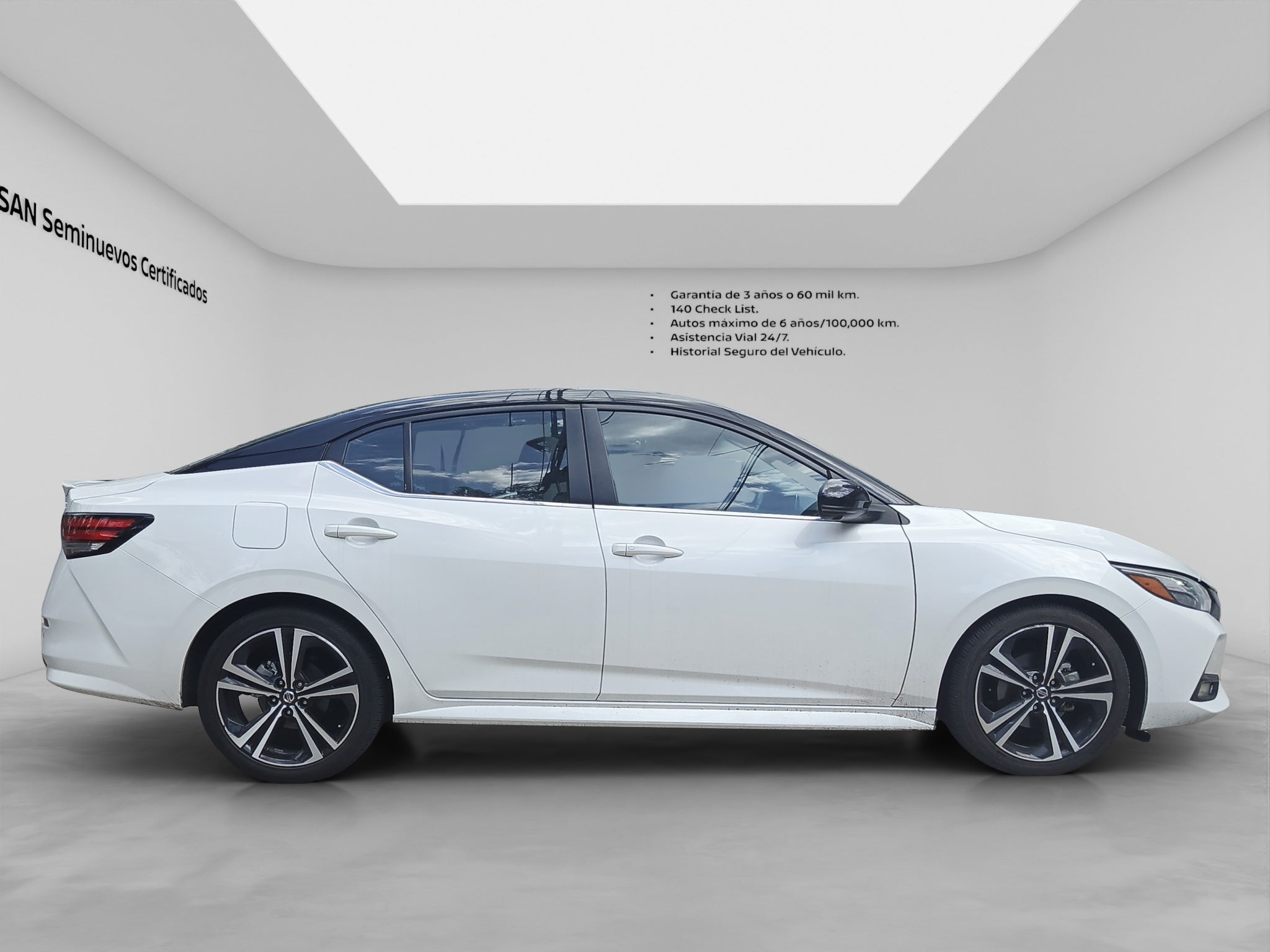 2022 Nissan SENTRA 4 PTS SR CVT AAC ASTOS DEPORTIVOS BOSE QC F LED RA-18