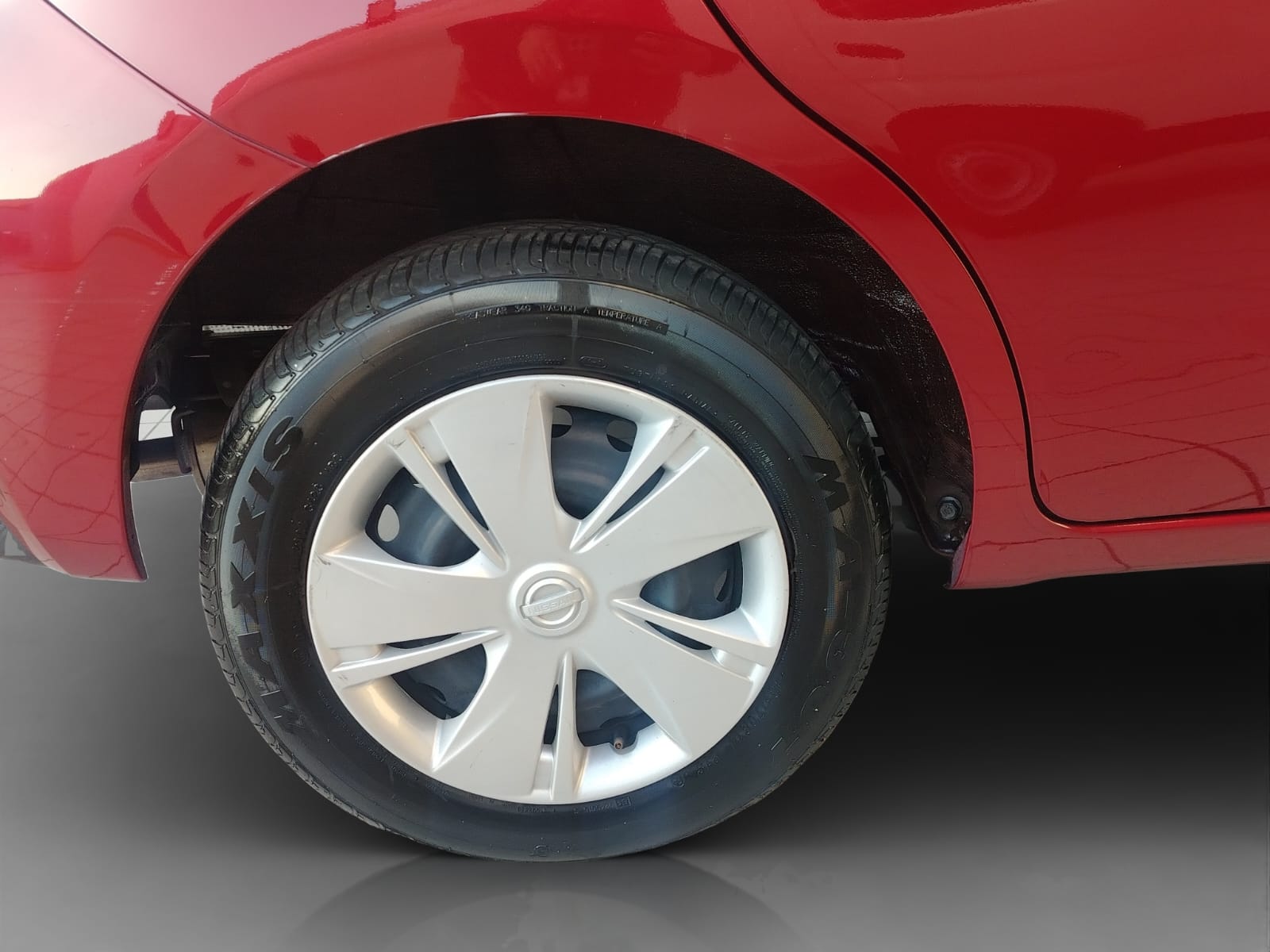 2023 Nissan MARCH 5 PTS HB SENSE TA AAC R-14