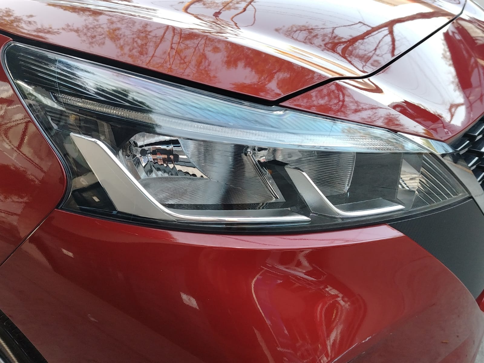 2023 Nissan MARCH 5 PTS HB SENSE TA AAC R-14