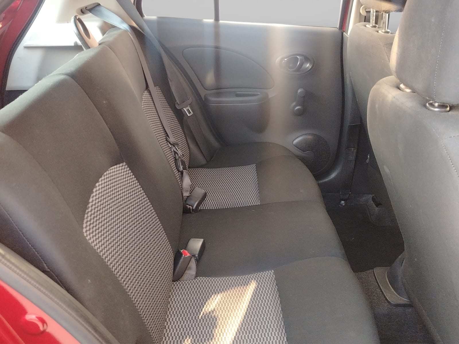 2023 Nissan MARCH 5 PTS HB SENSE TA AAC R-14