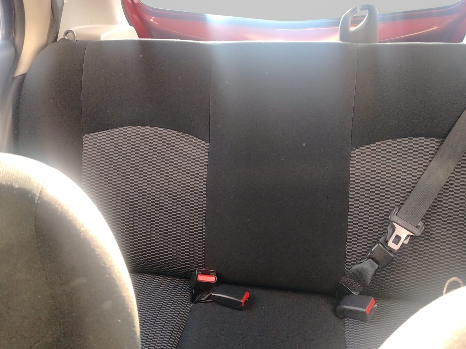 2023 Nissan MARCH 5 PTS HB SENSE TA AAC R-14