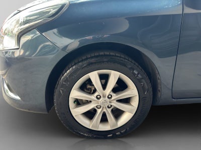 2017 Nissan VERSA 4 PTS ADVANCE TA AAC VE F NIEBLA RA-15