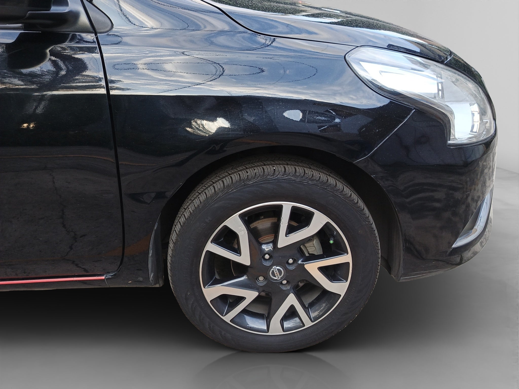 2019 Nissan VERSA 4 PTS ADVANCE TA AAC VE F NIEBLA RA-16