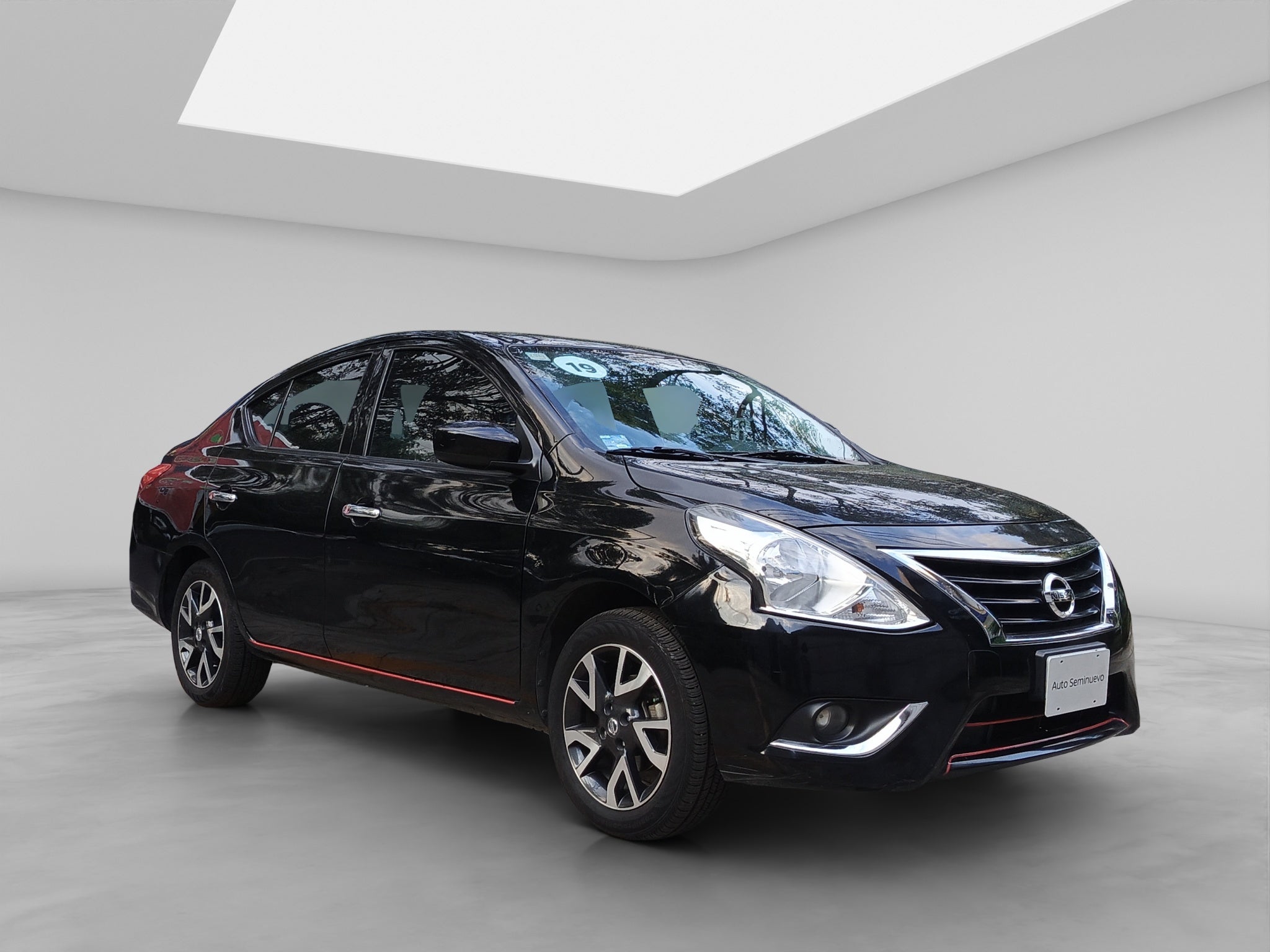 2019 Nissan VERSA 4 PTS ADVANCE TA AAC VE F NIEBLA RA-16