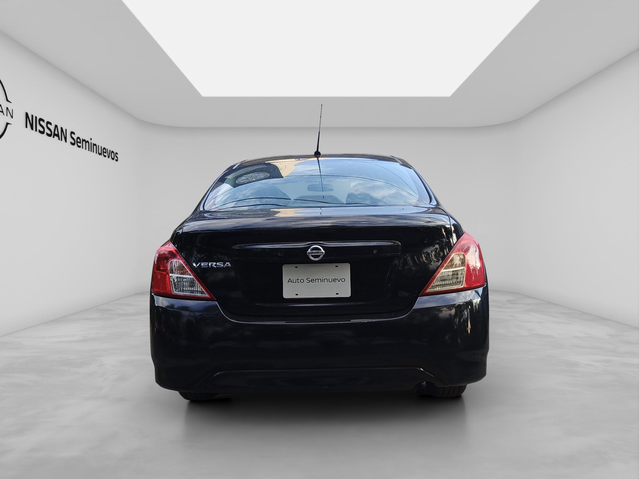 2019 Nissan VERSA 4 PTS ADVANCE TA AAC VE F NIEBLA RA-16