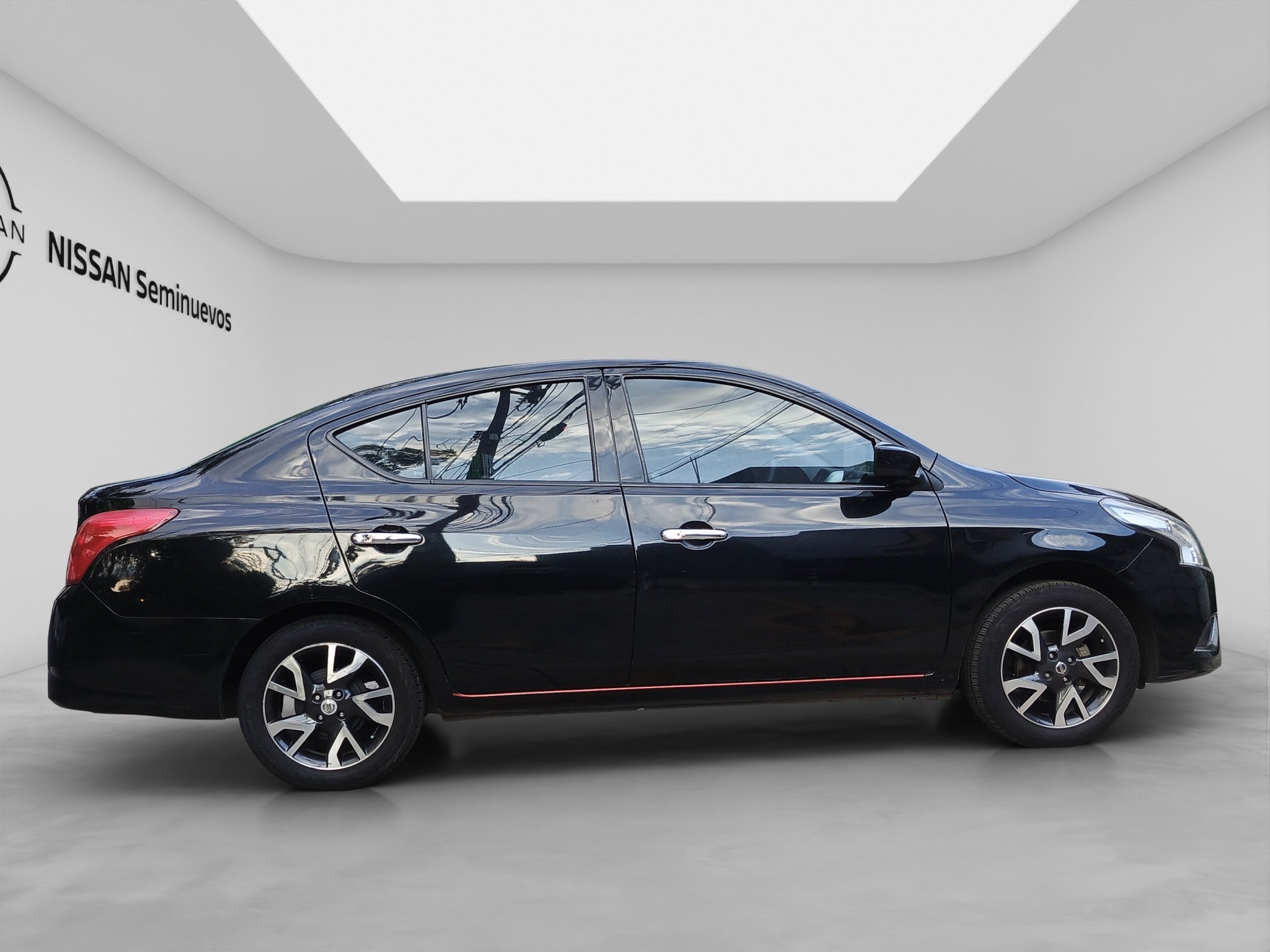 2019 Nissan VERSA 4 PTS ADVANCE TA AAC VE F NIEBLA RA-16