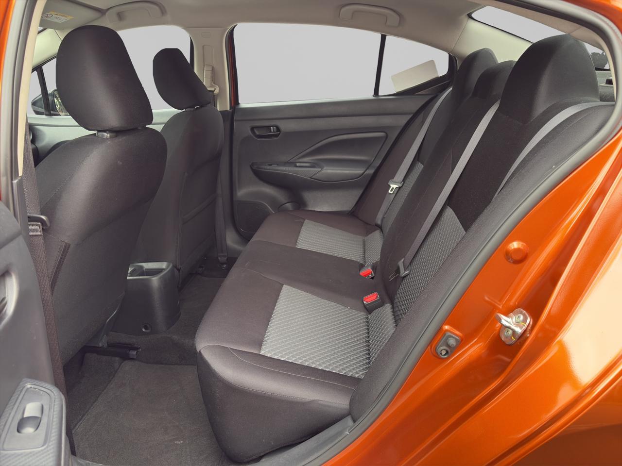 2024 Nissan VERSA 4P SENSE L41.6 AUT