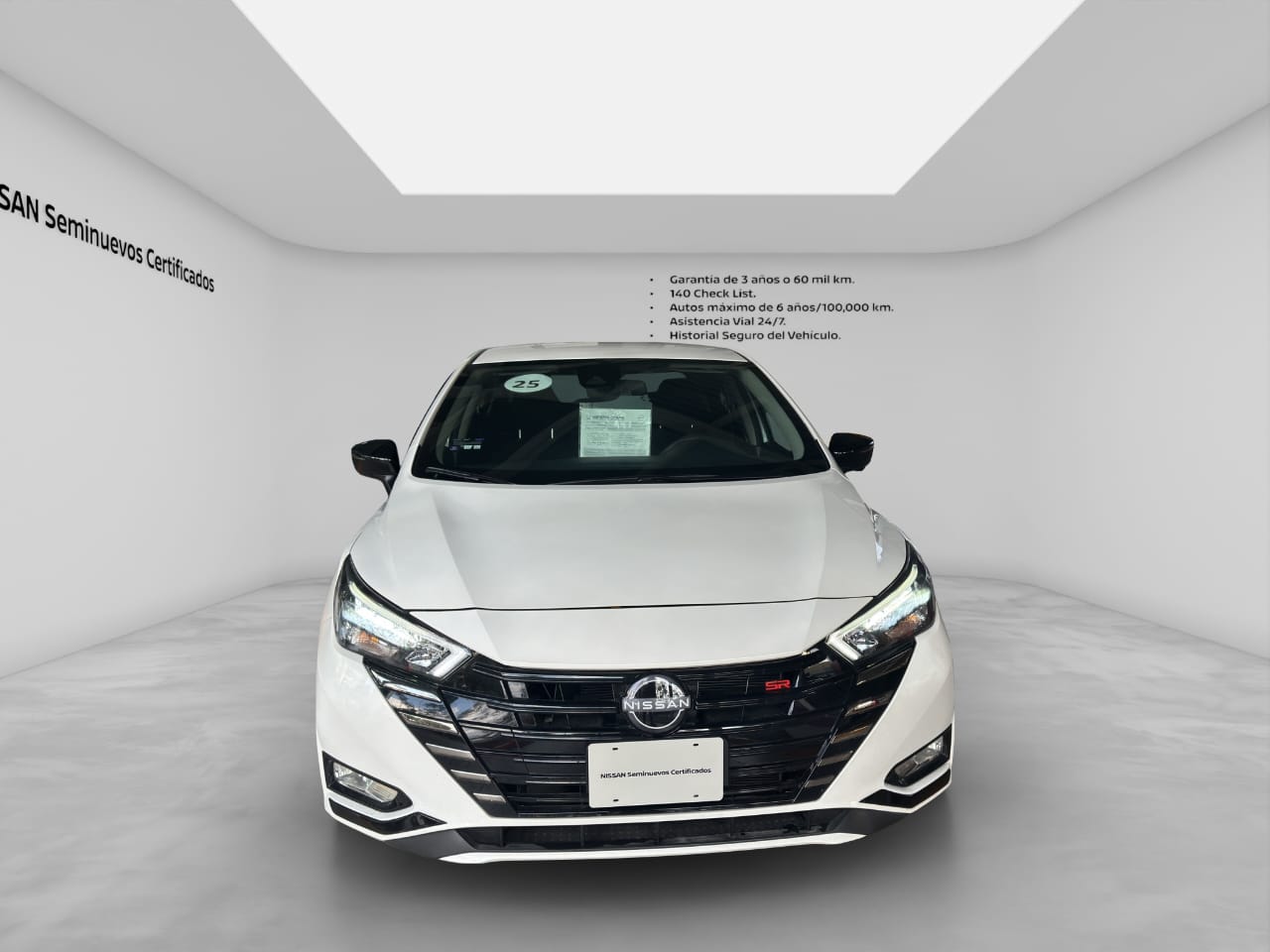 2025 Nissan VERSA 4P SR L41.6 AUT