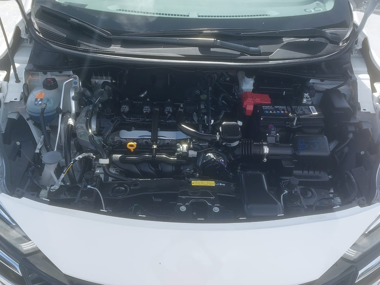 2025 Nissan VERSA 4P SENSE L41.6 AUT