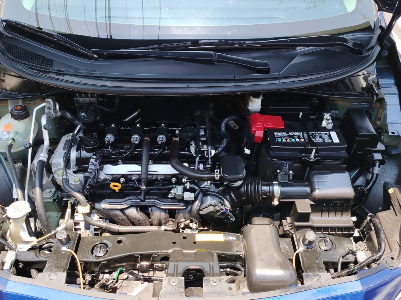 2024 Nissan VERSA 4P SENSE L41.6 AUT