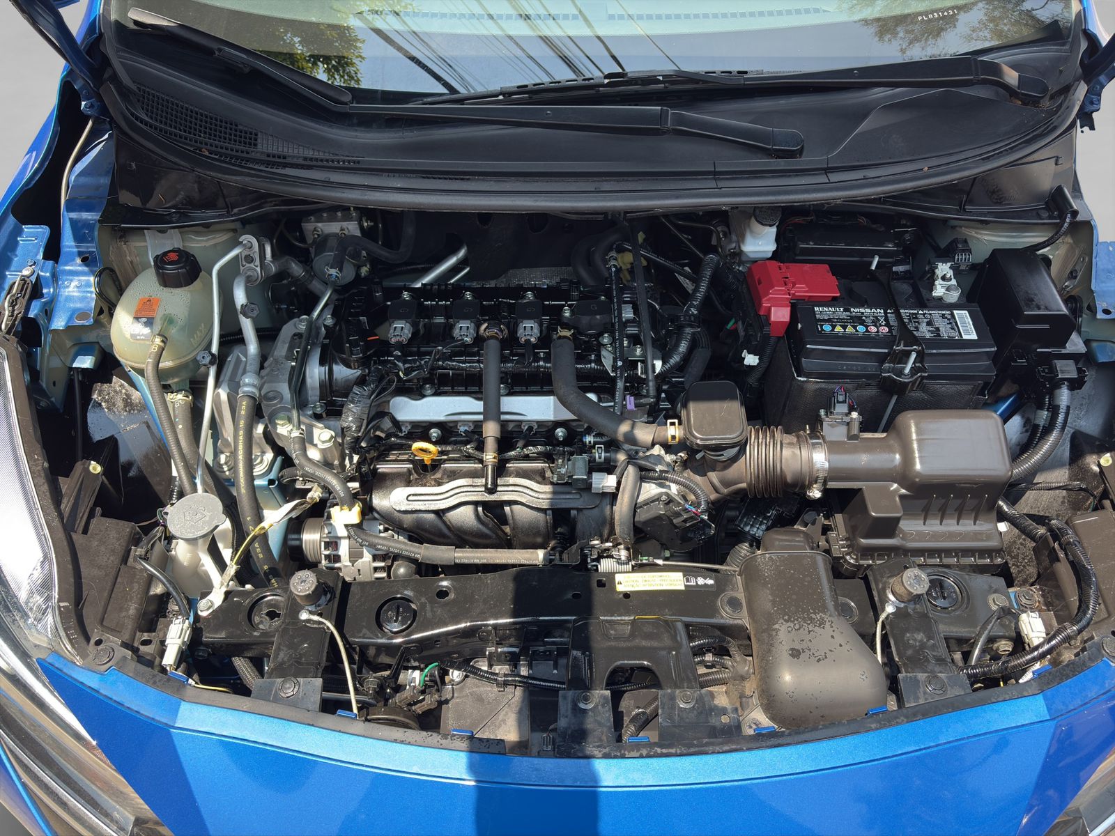 2023 Nissan VERSA 4P ADVANCE L41.6 AUT