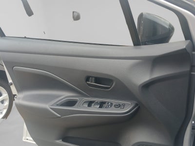 2024 Nissan VERSA 4P SENSE L41.6 AUT