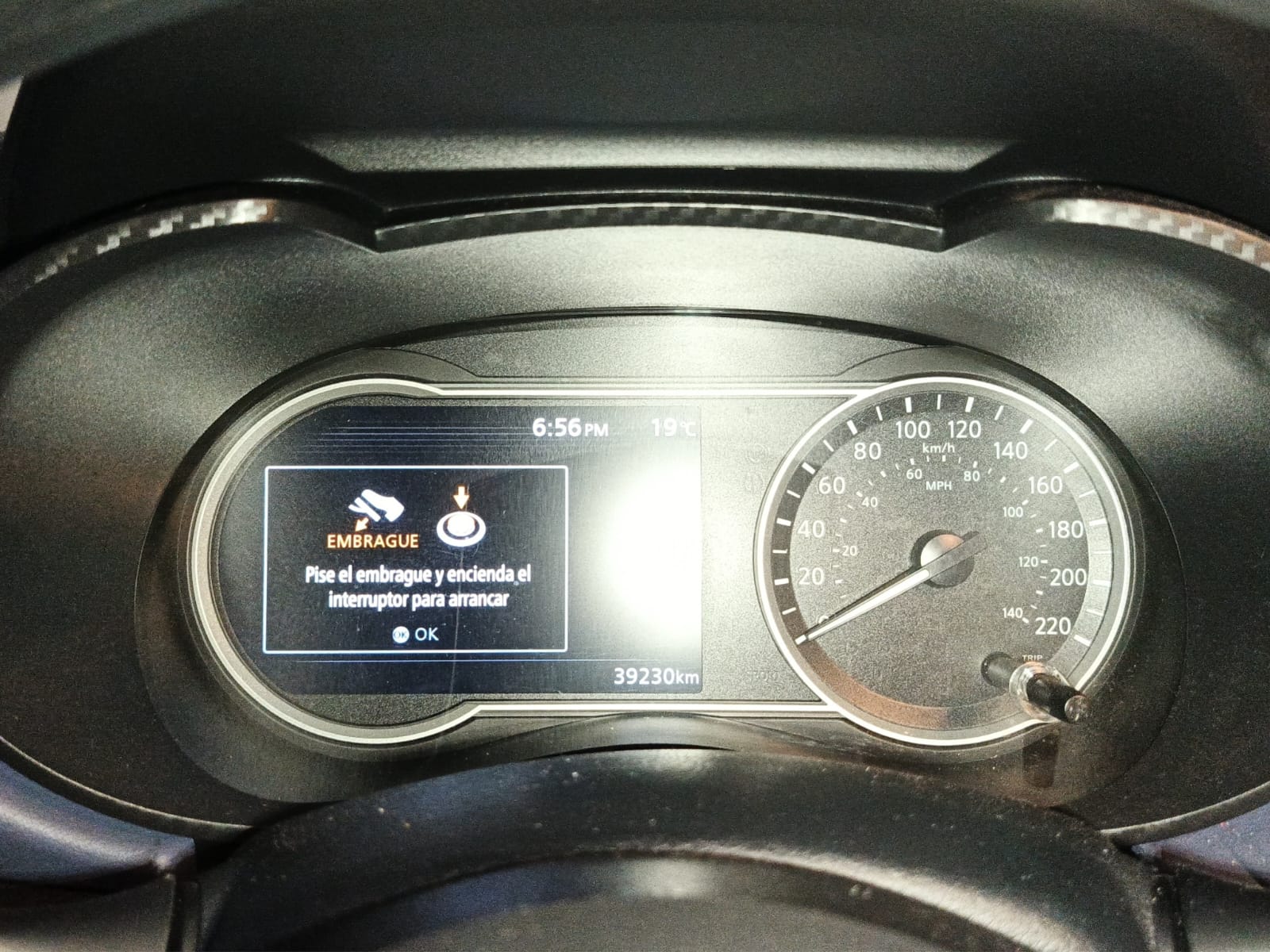 2024 Nissan VERSA 4P ADVANCE L41.6 AUT