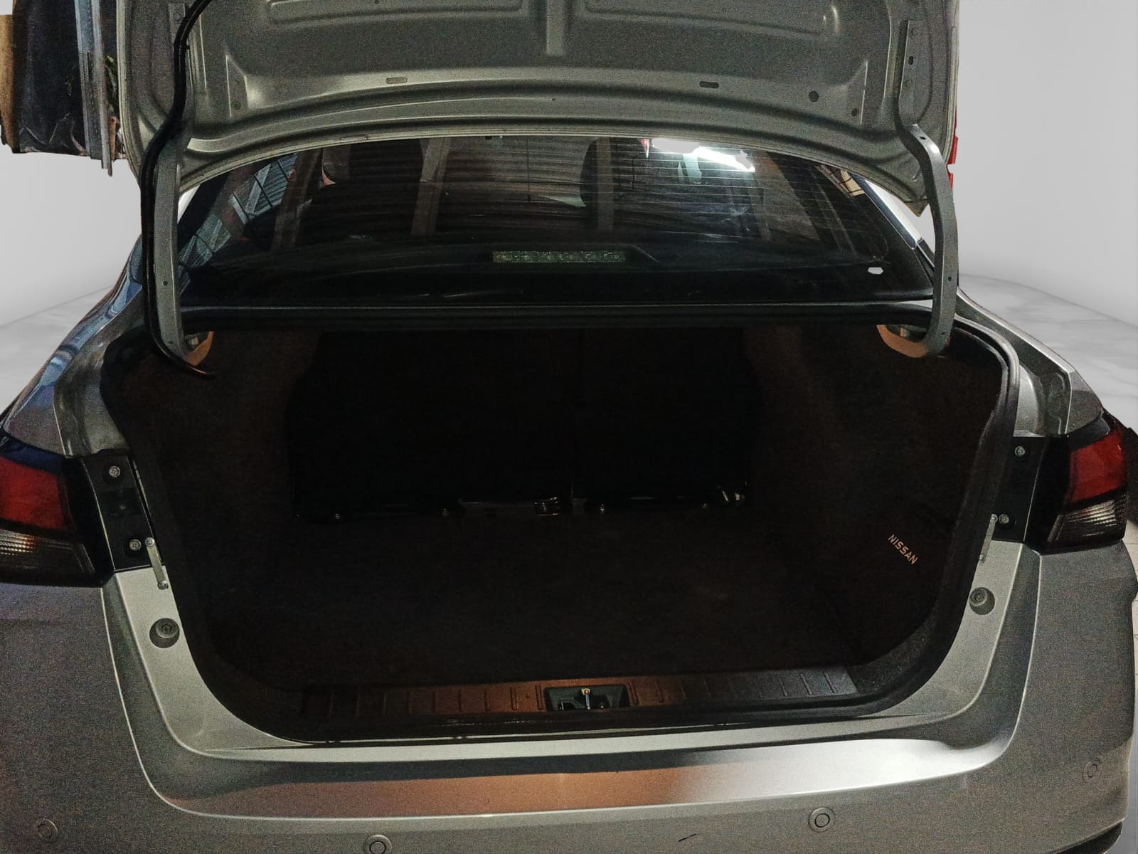 2024 Nissan VERSA 4P ADVANCE L41.6 AUT