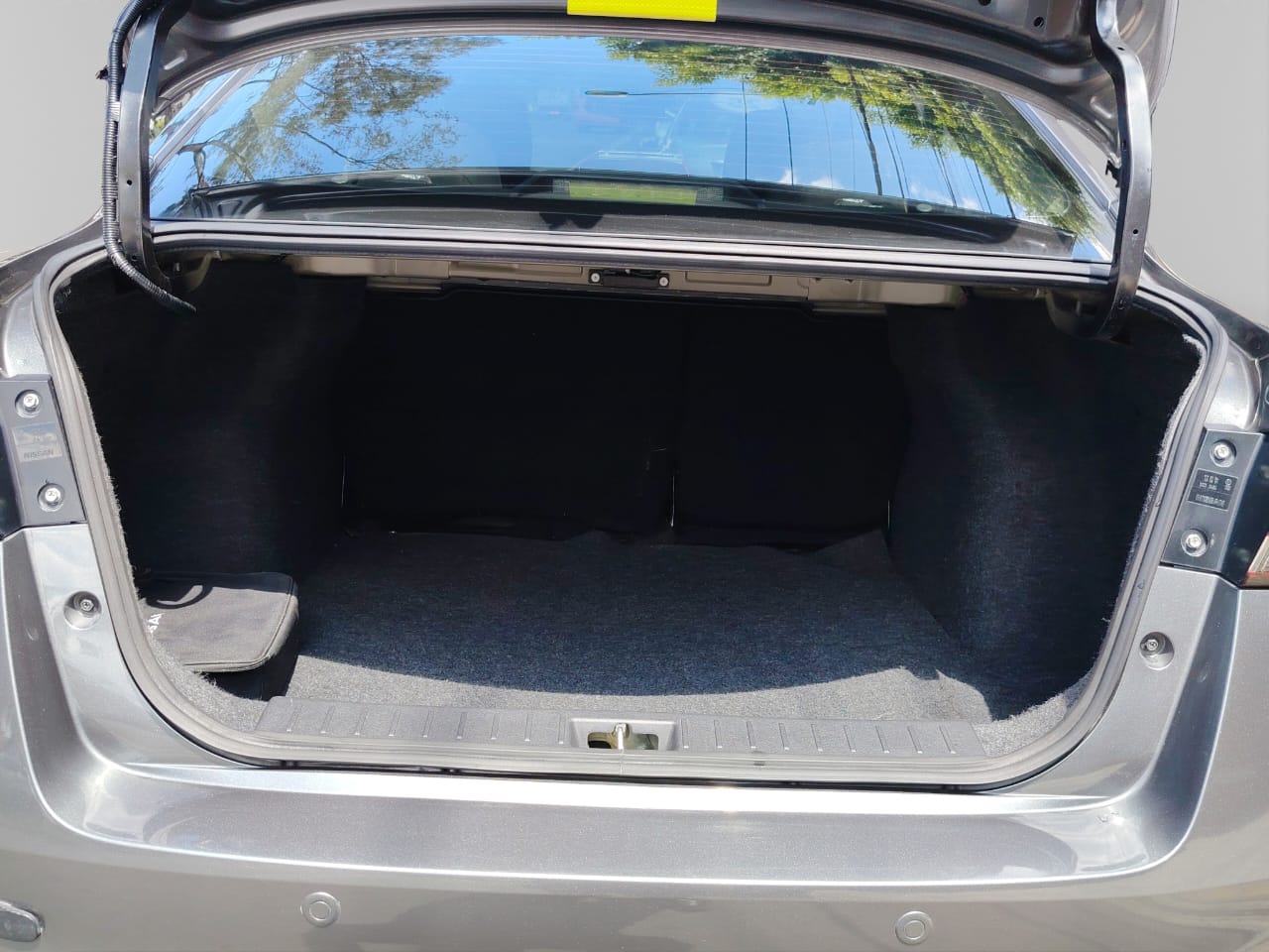 2024 Nissan VERSA 4P SR L41.6 AUT