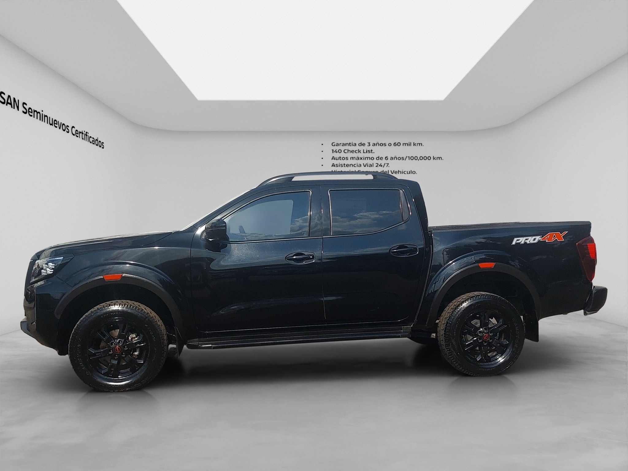 2023 Nissan FRONTIER 4P PRO-4X L42.5 AUT 4X4