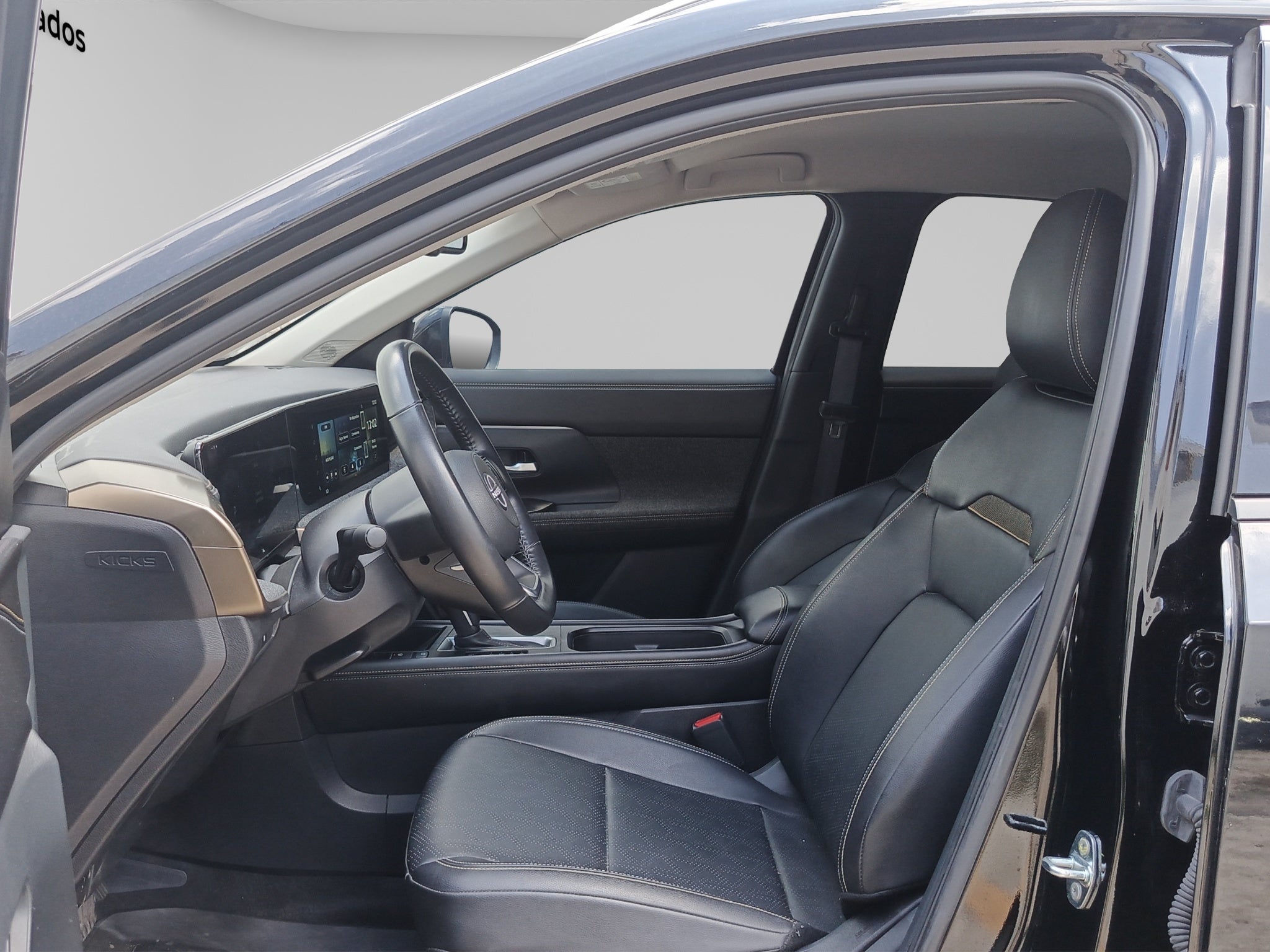 2025 Nissan KICKS 5P EXCLUSIVE L42.0 AUT