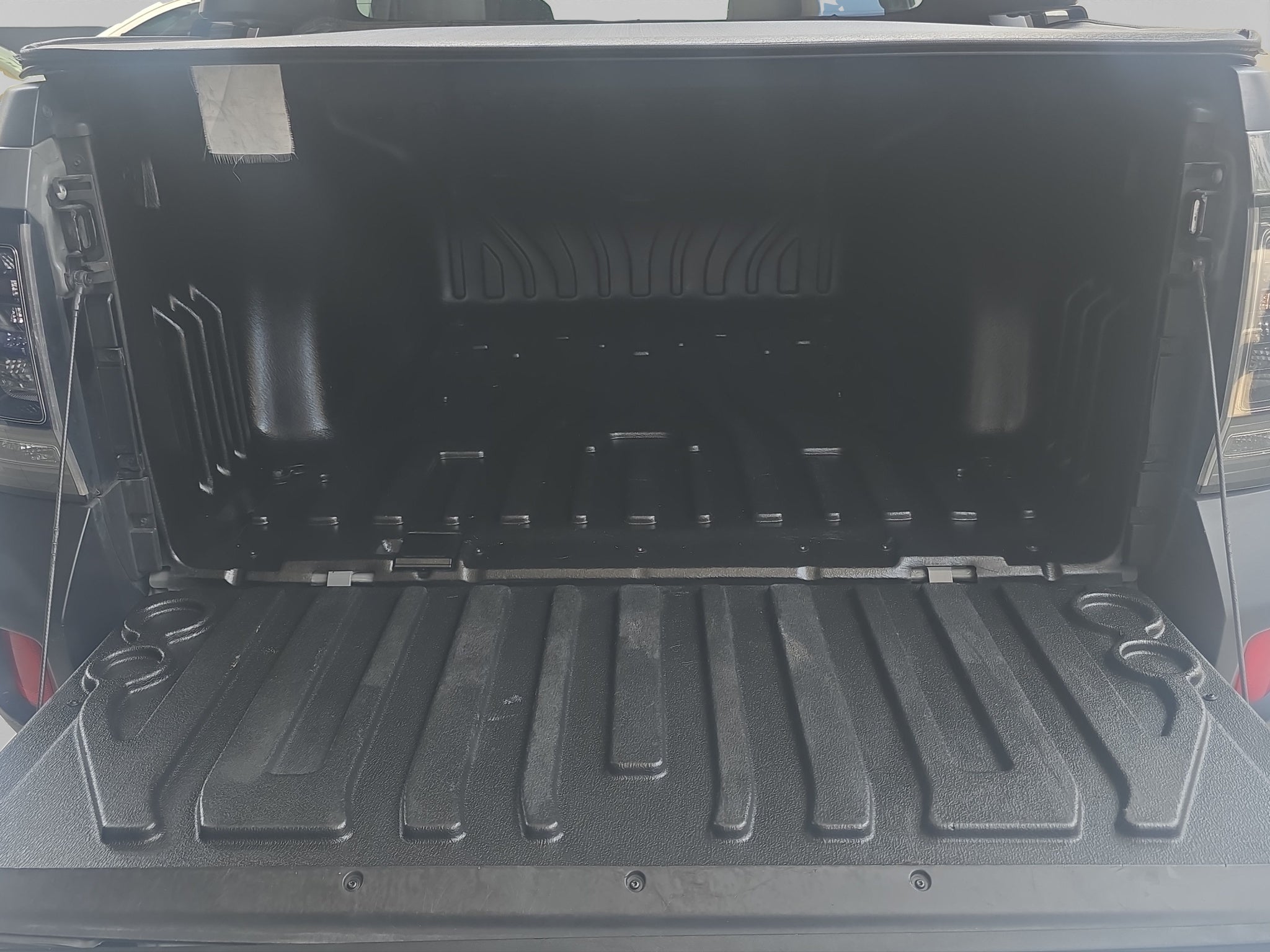 2024 RENAULT OROCH 4P OUTSIDER L41.6 MAN