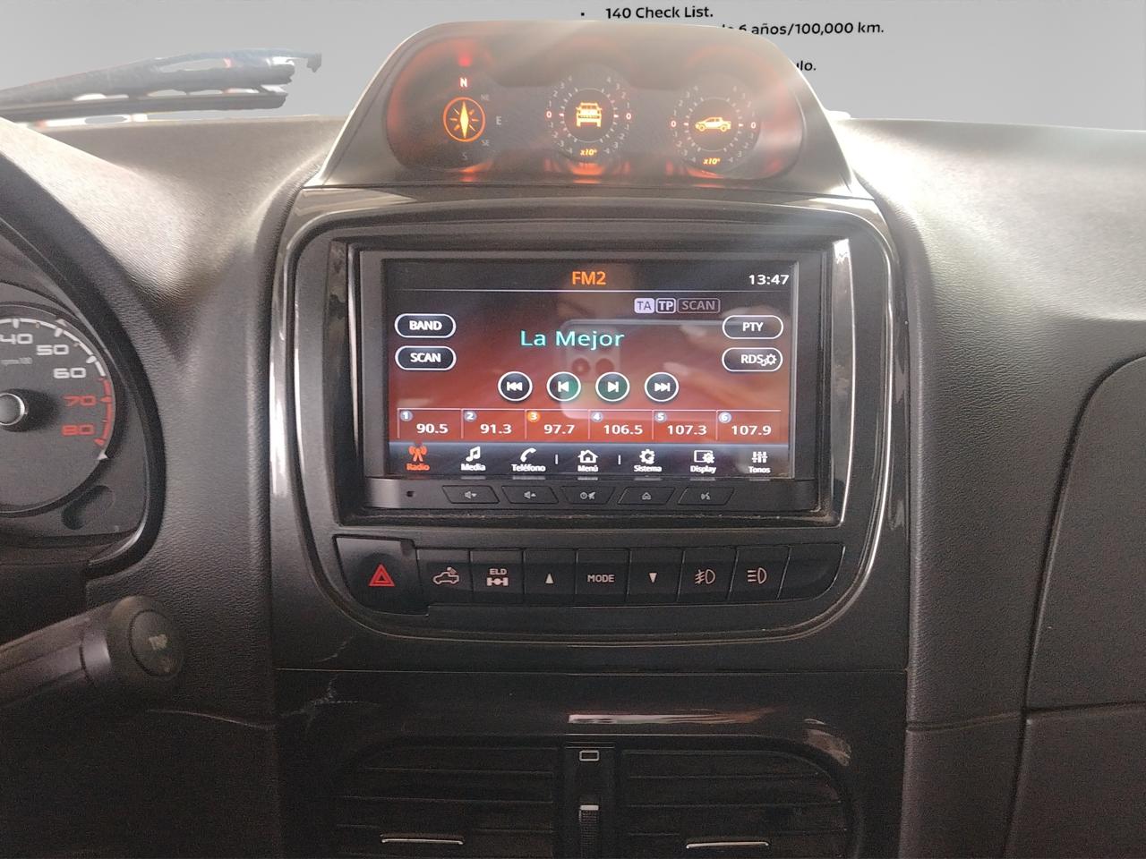 2016 Chrysler 200 4 PTS C 24L TA PIEL GPS RA-19