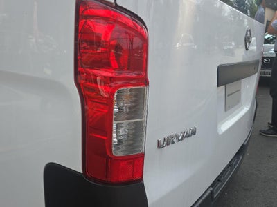 2025 Nissan URVAN 14 PAS